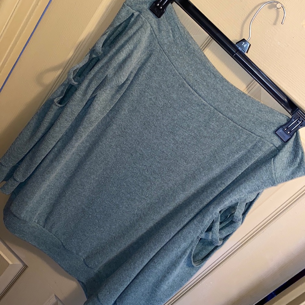 Over-sized Green top